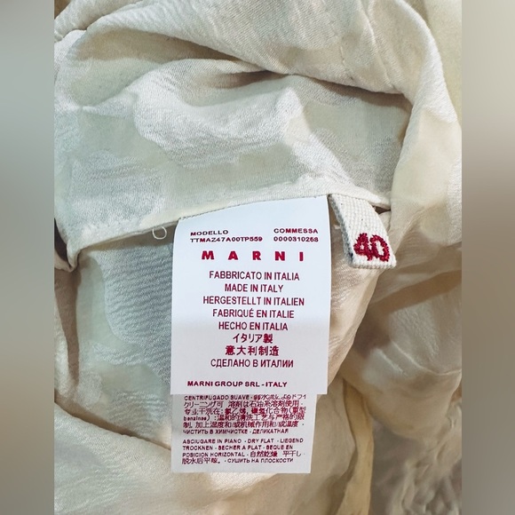 NWT Marni 3D Floral Turtleneck Sleeveless Top Pale Yellow IT 40 (US 4) - Picture 13 of 14